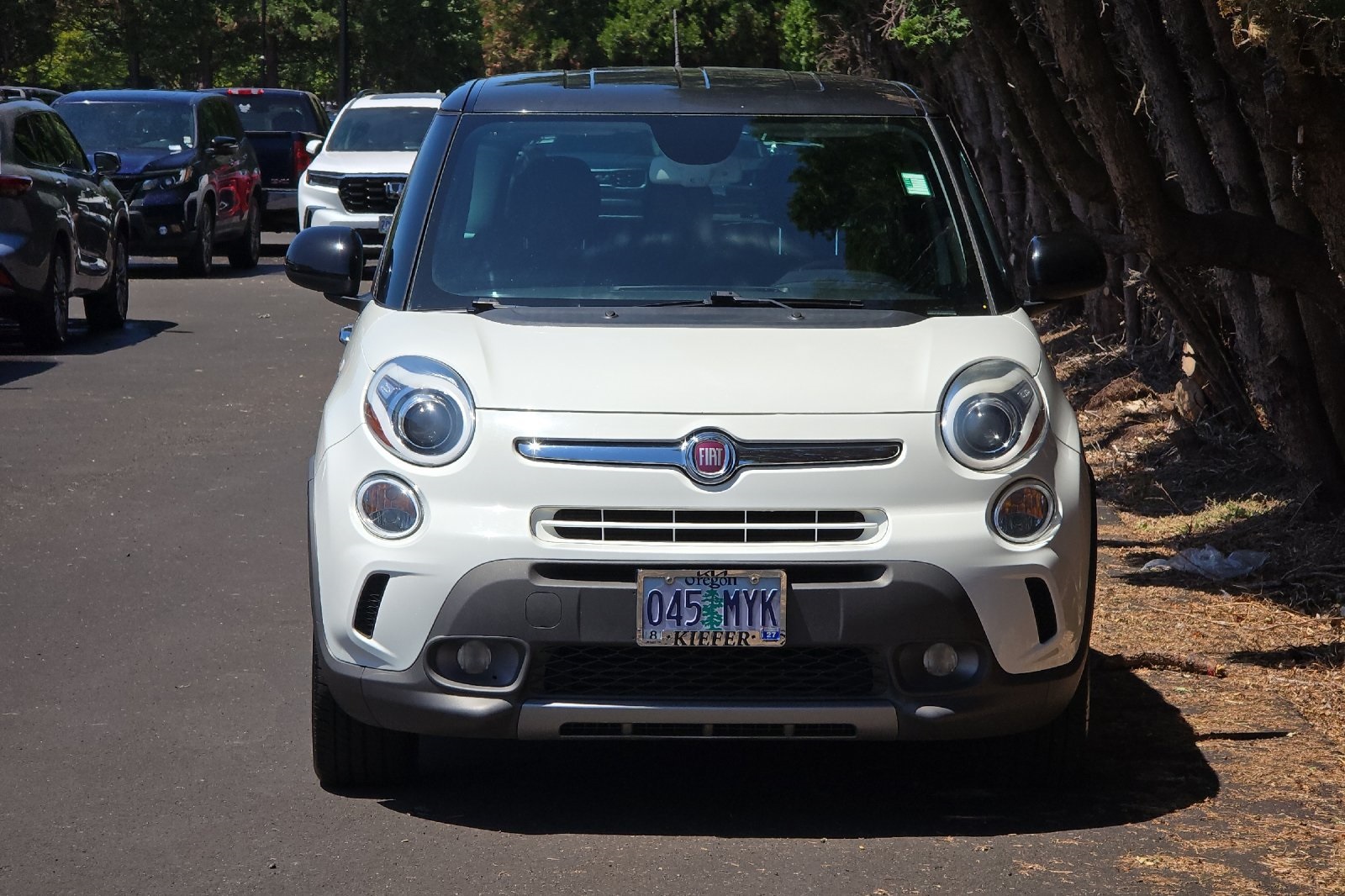 Vehicle image 2 of 33