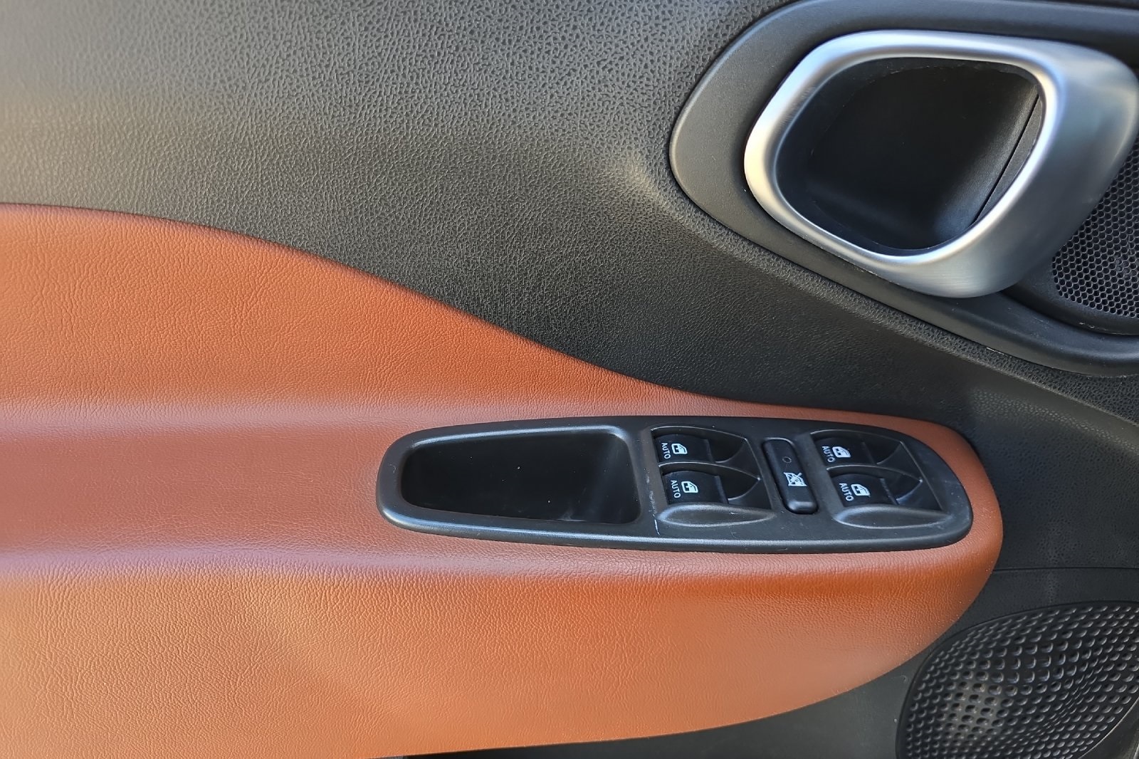 Vehicle image 33 of 33