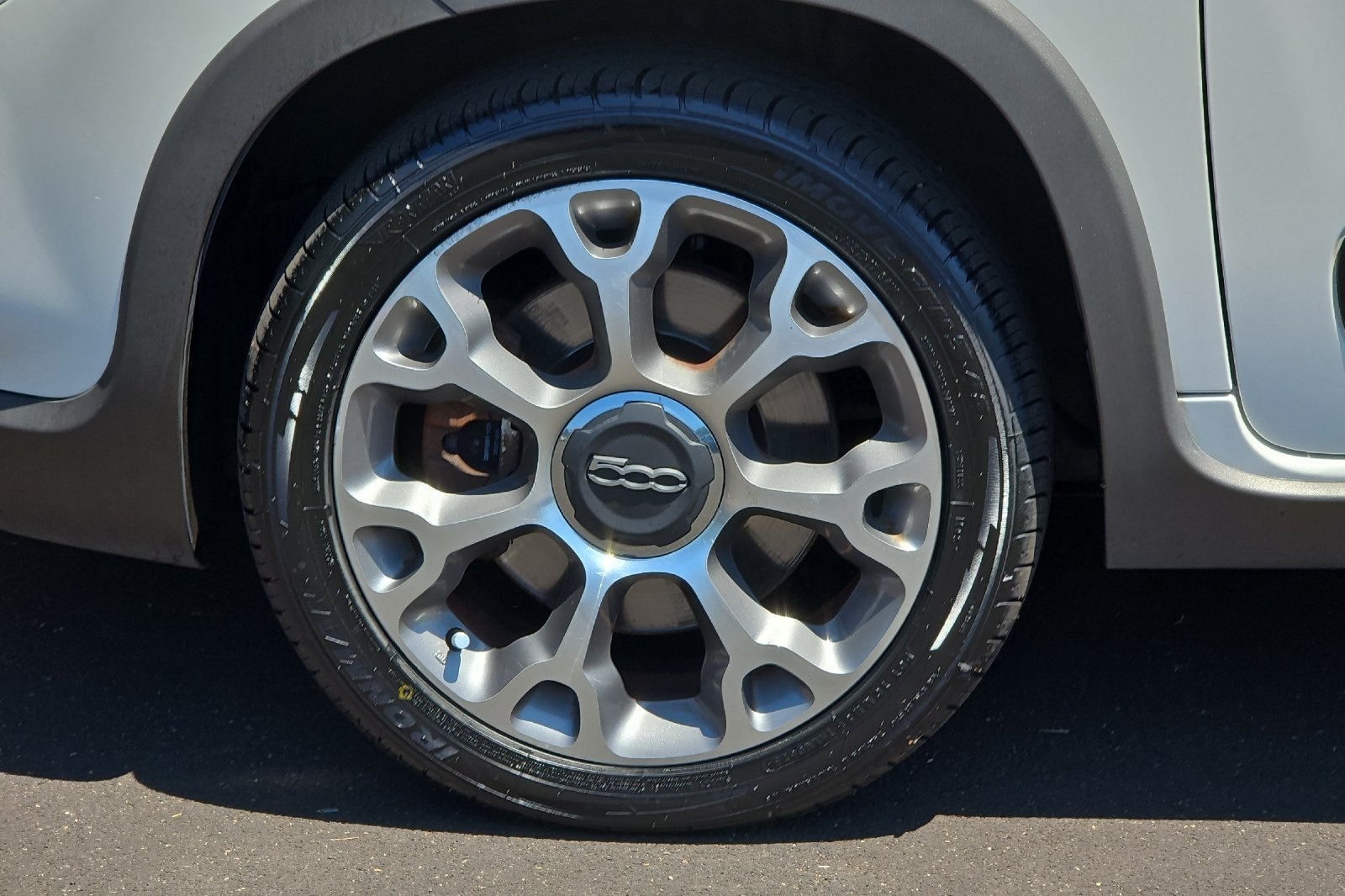 Vehicle image 10 of 33