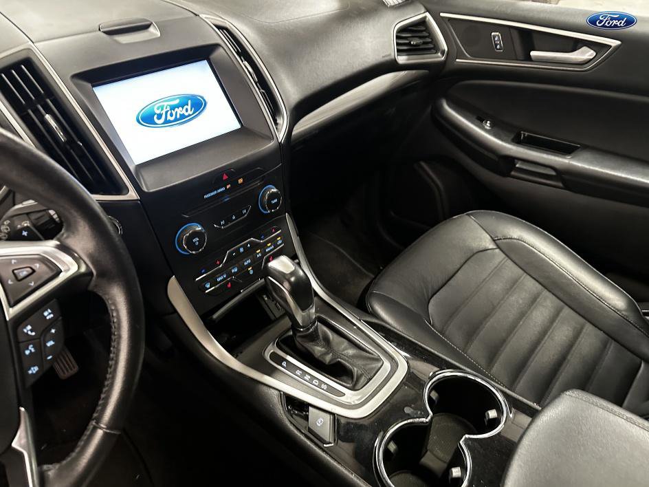 Vehicle image 25 of 25