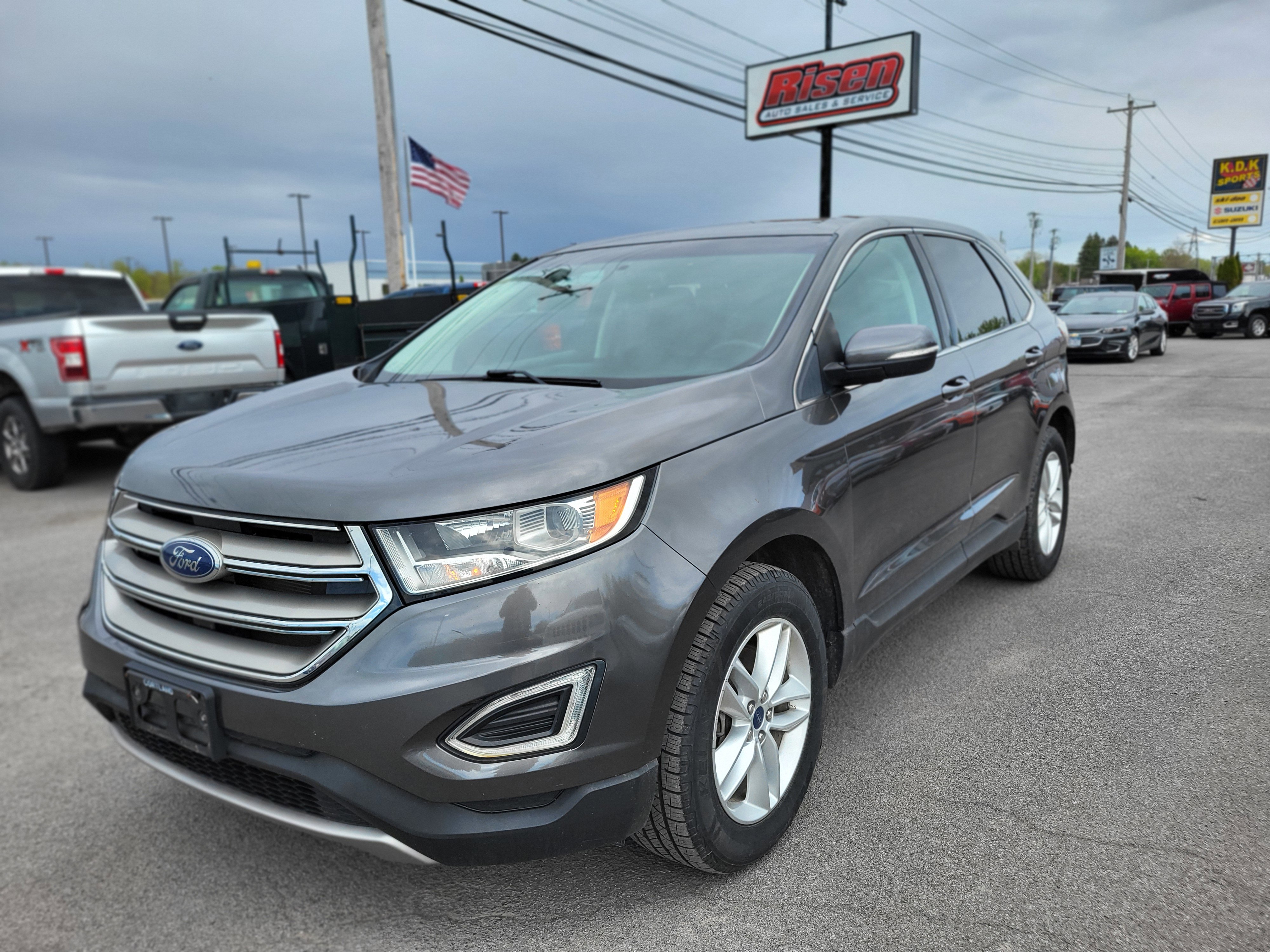 2015 Ford Edge SEL Image 1 of 20