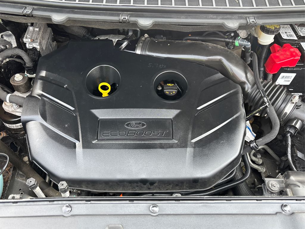 Vehicle image 13 of 36