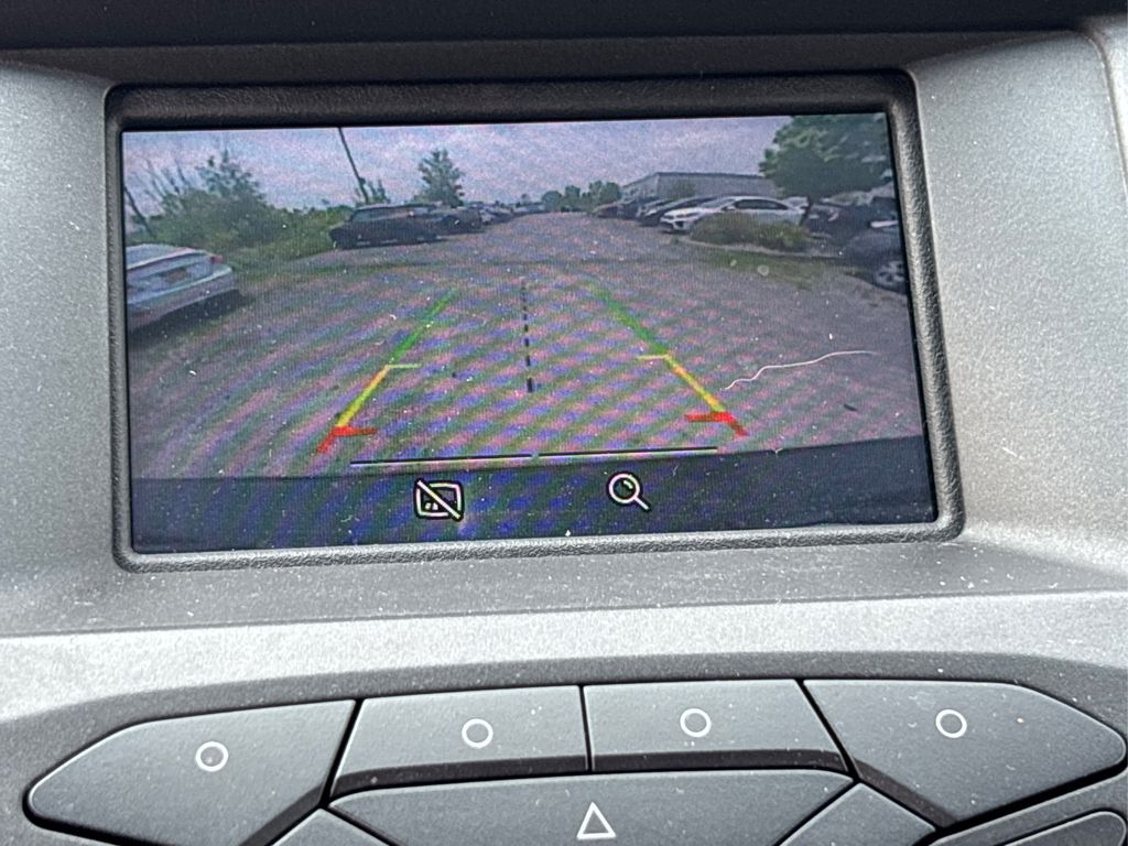 Vehicle image 28 of 36