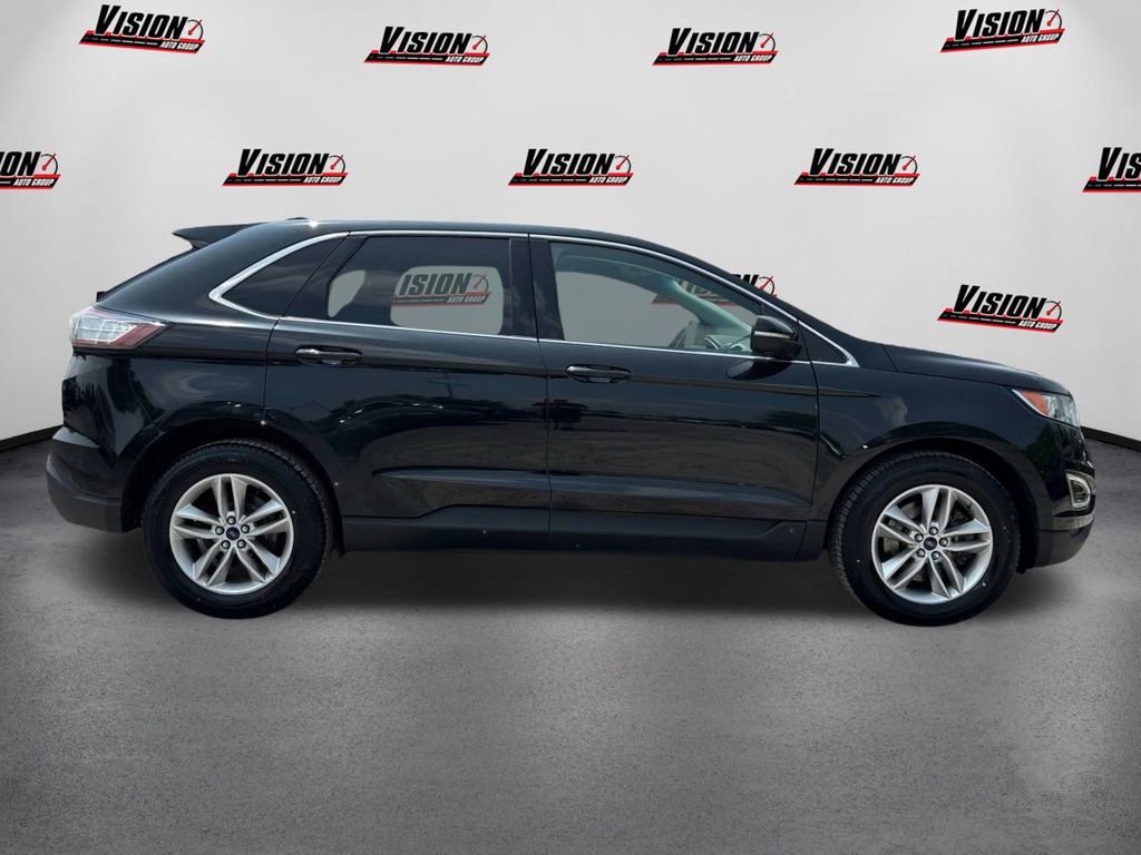 Vehicle image 4 of 36