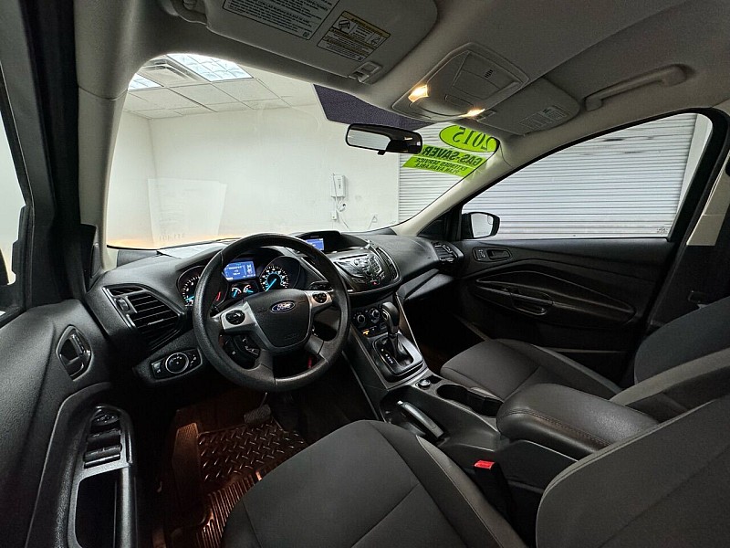 Vehicle image 15 of 32