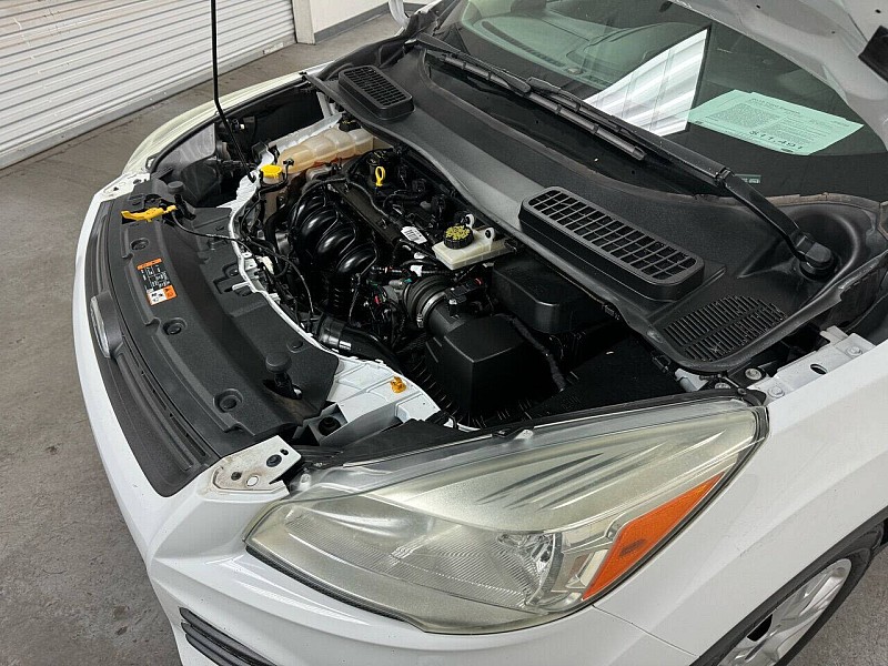Vehicle image 26 of 32
