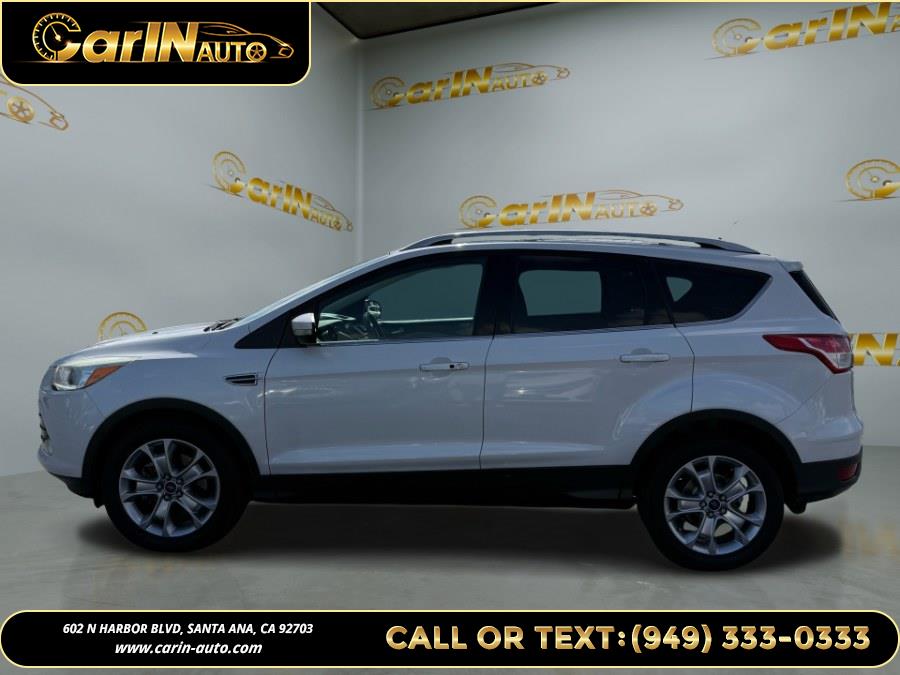 Vehicle image 8 of 33