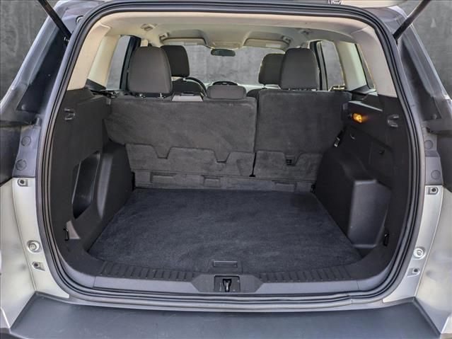 Vehicle image 11 of 24
