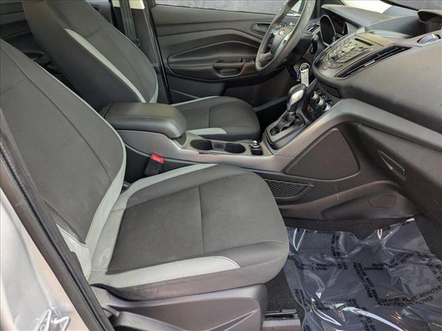 Vehicle image 14 of 24