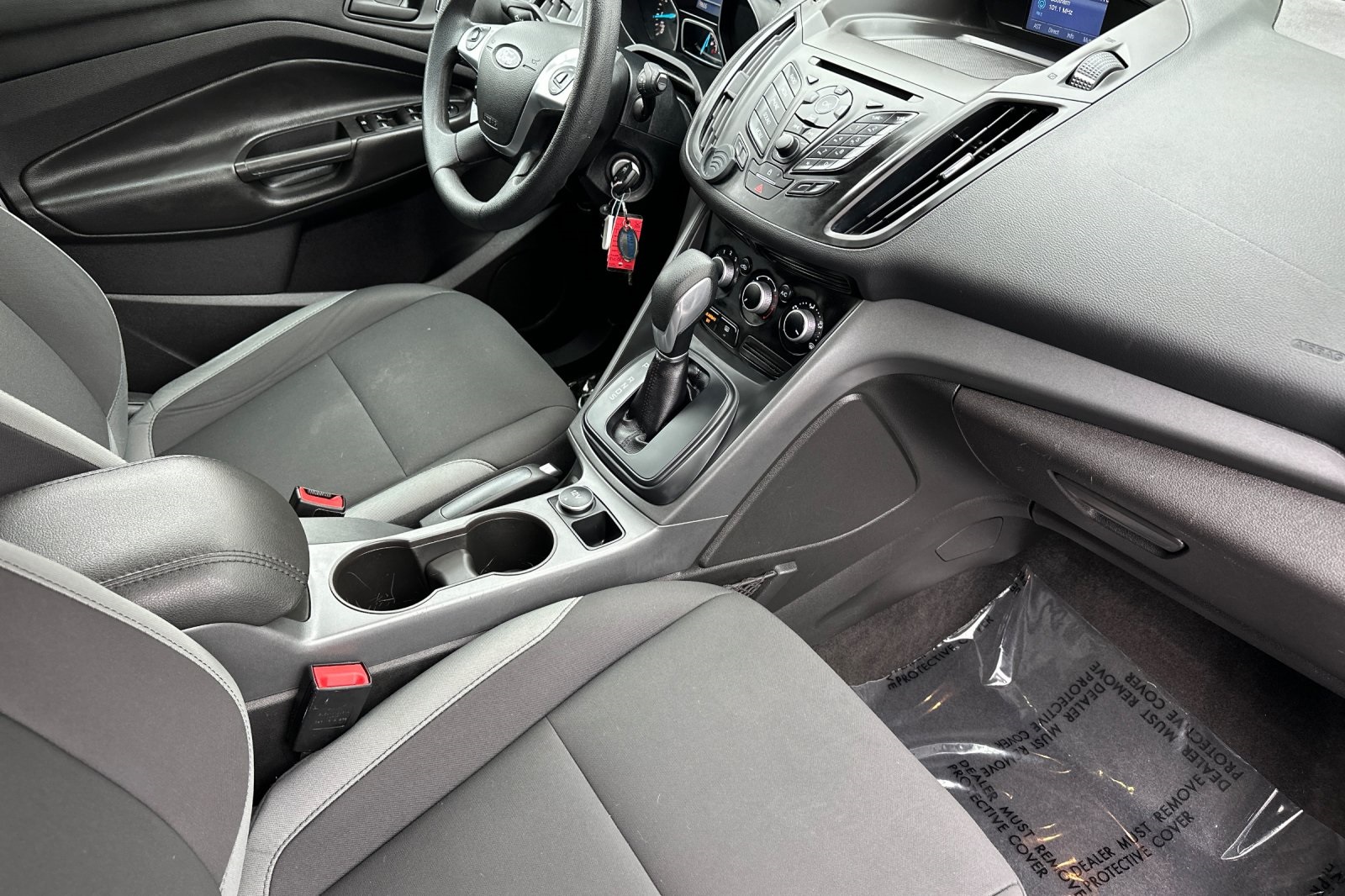 Vehicle image 16 of 33