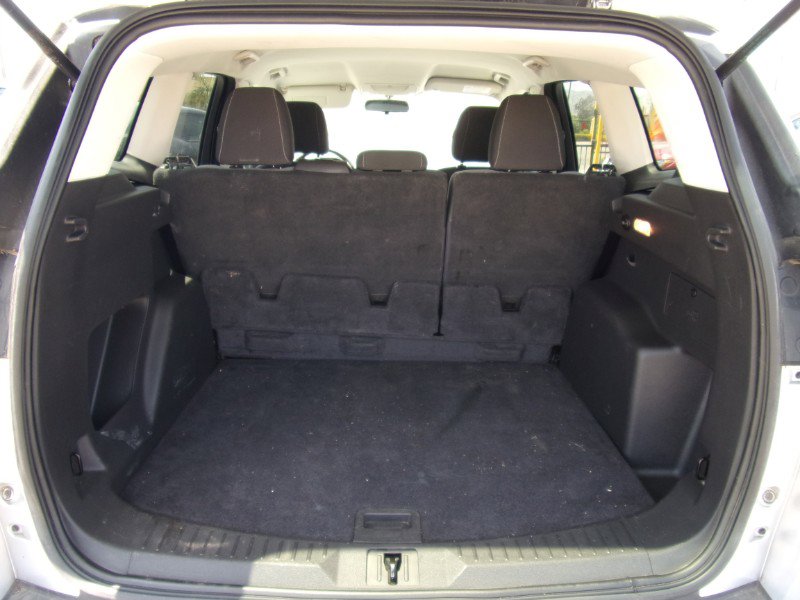 Vehicle image 6 of 12