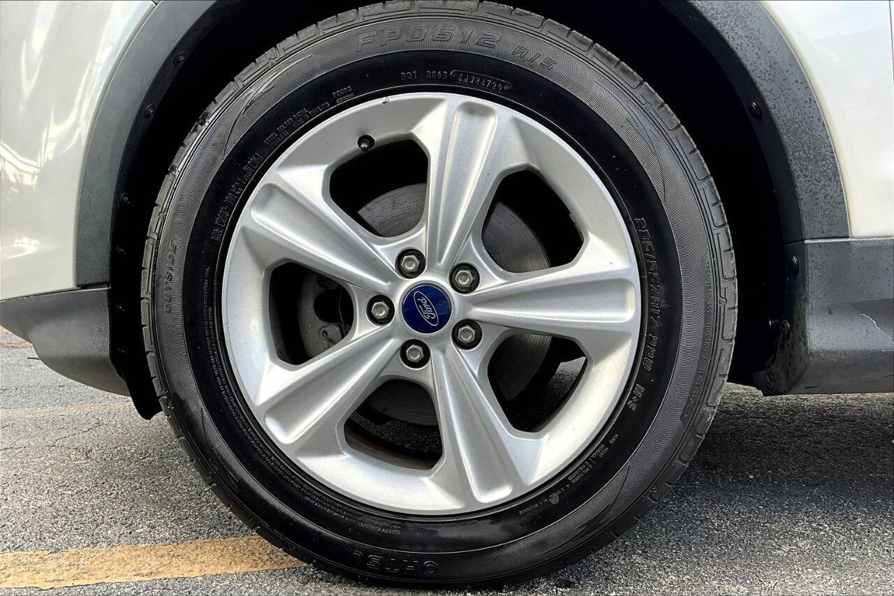 Vehicle image 11 of 33
