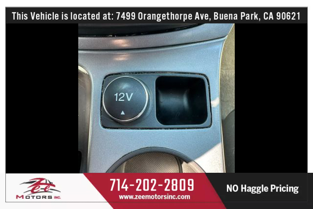 Vehicle image 33 of 51