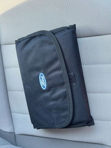 Vehicle image 78 of 82