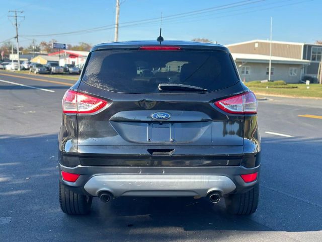Vehicle image 9 of 82