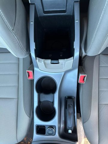 Vehicle image 50 of 82