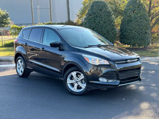 Vehicle image 4 of 82