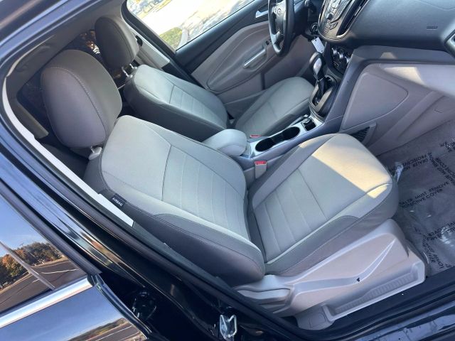 Vehicle image 74 of 82
