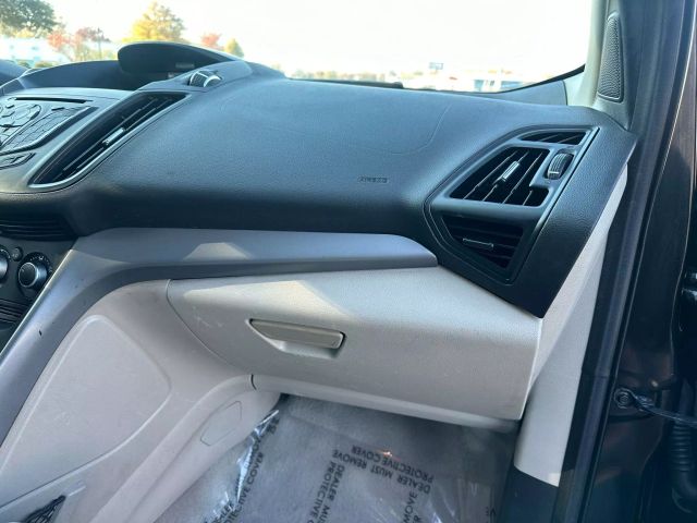 Vehicle image 77 of 82