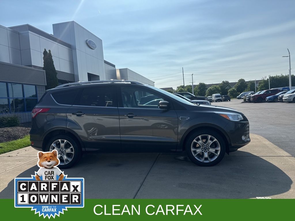 Vehicle image 4 of 37