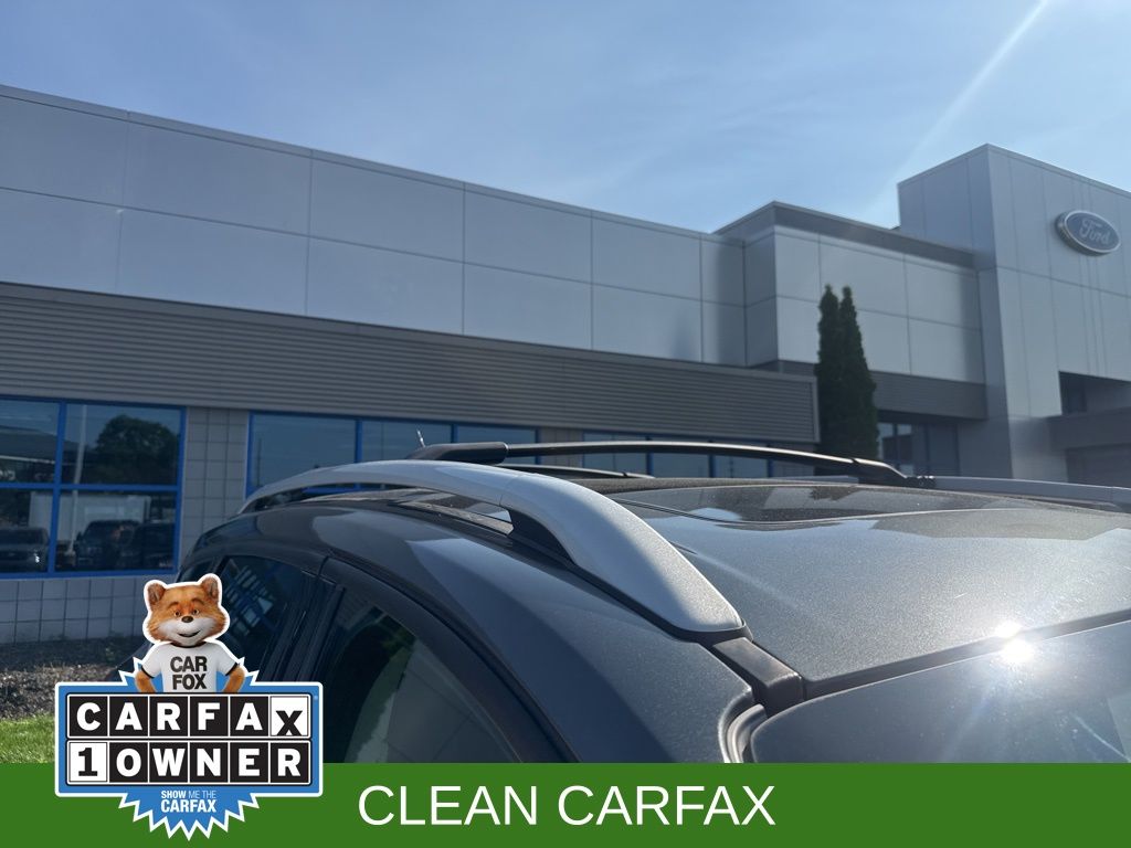 Vehicle image 27 of 37