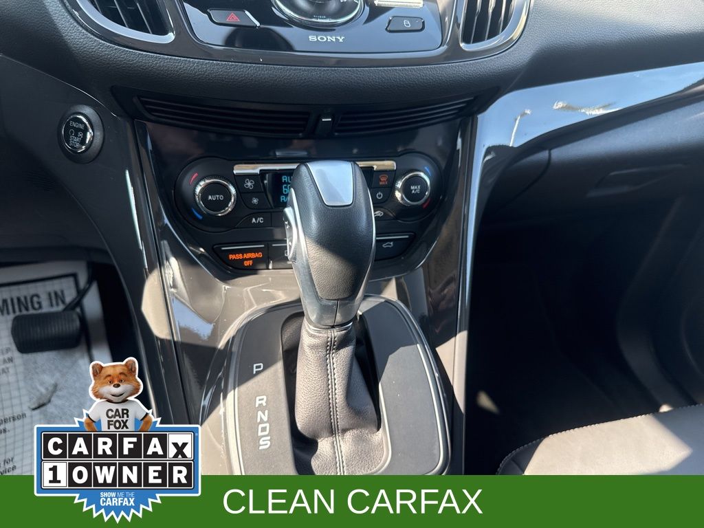 Vehicle image 24 of 37