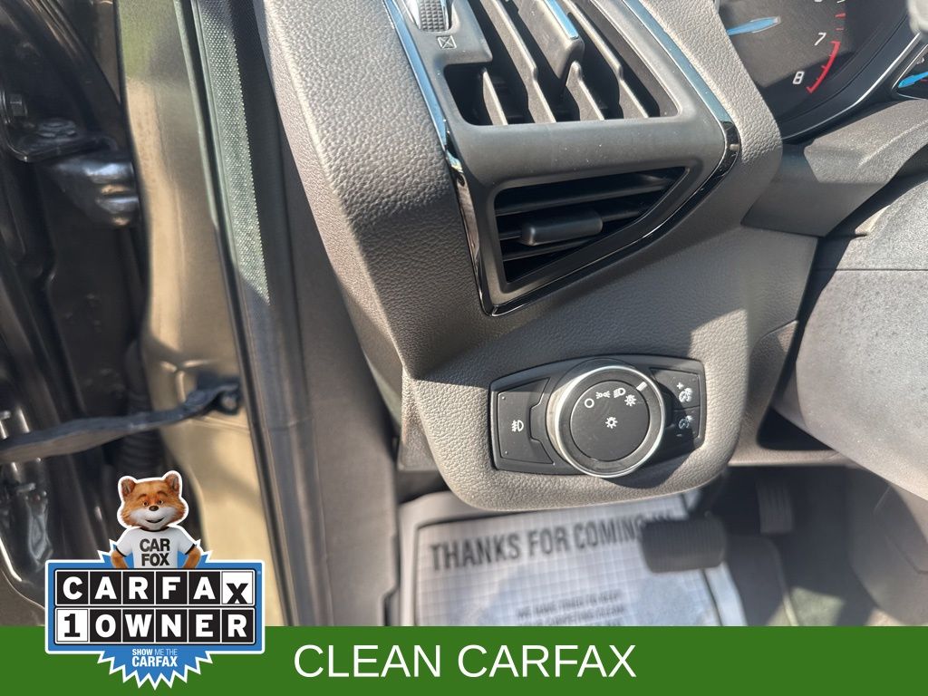 Vehicle image 14 of 37