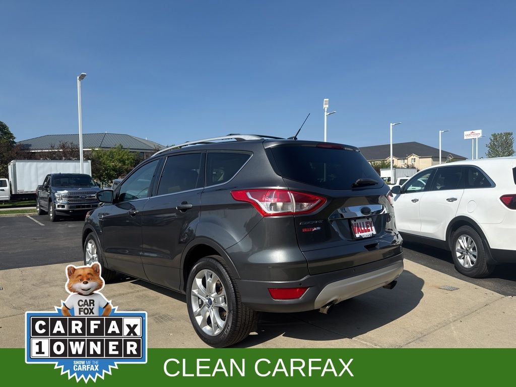 Vehicle image 6 of 37
