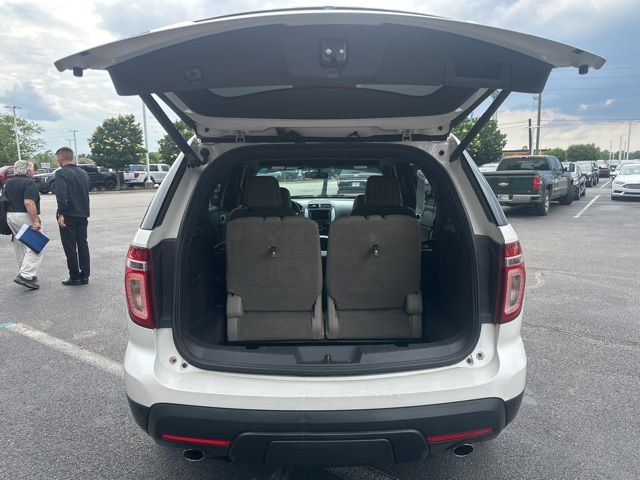 Vehicle image 11 of 54