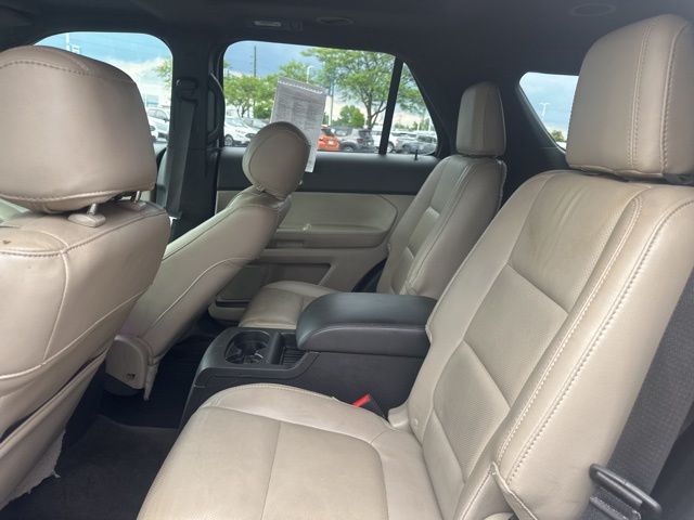 Vehicle image 17 of 54