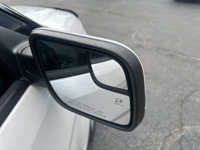 Vehicle image 8 of 54