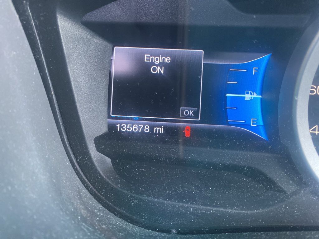 Vehicle image 9 of 18