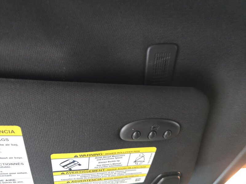 Vehicle image 34 of 40