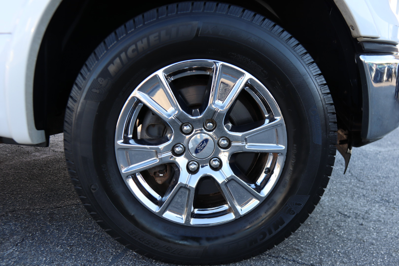 2015 Ford F-150 Lariat Image 14 of 43