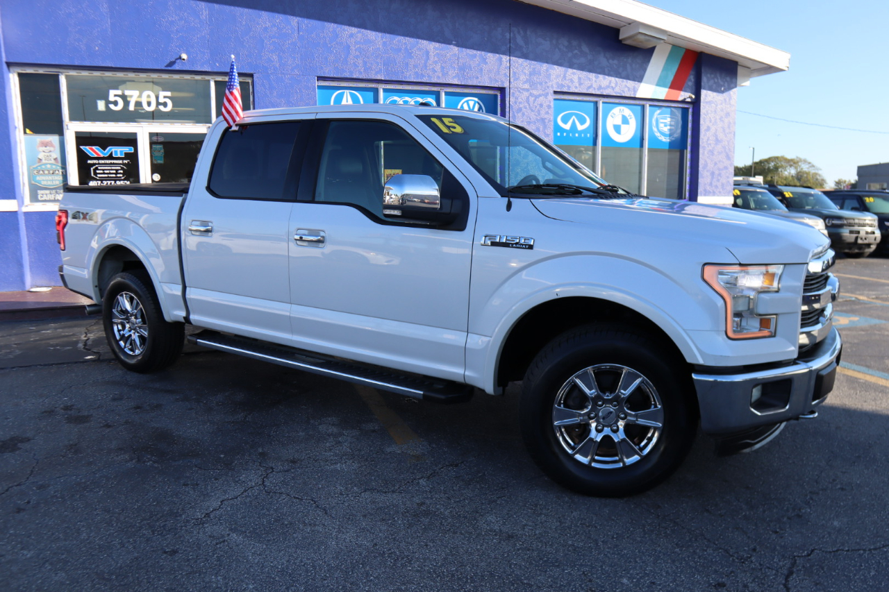 2015 Ford F-150 Lariat Image 4 of 43
