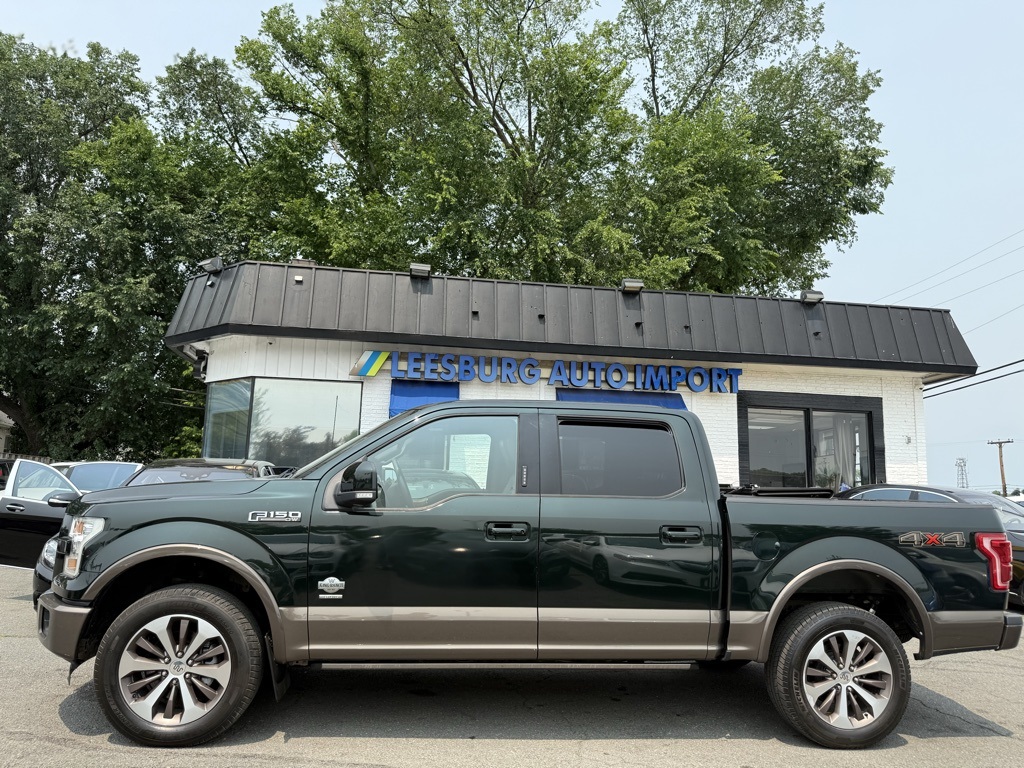 Vehicle image 4 of 32