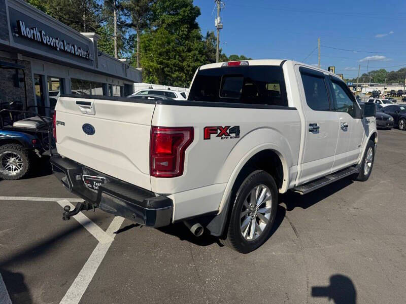 2015 Ford F-150 Lariat Image 3 of 36