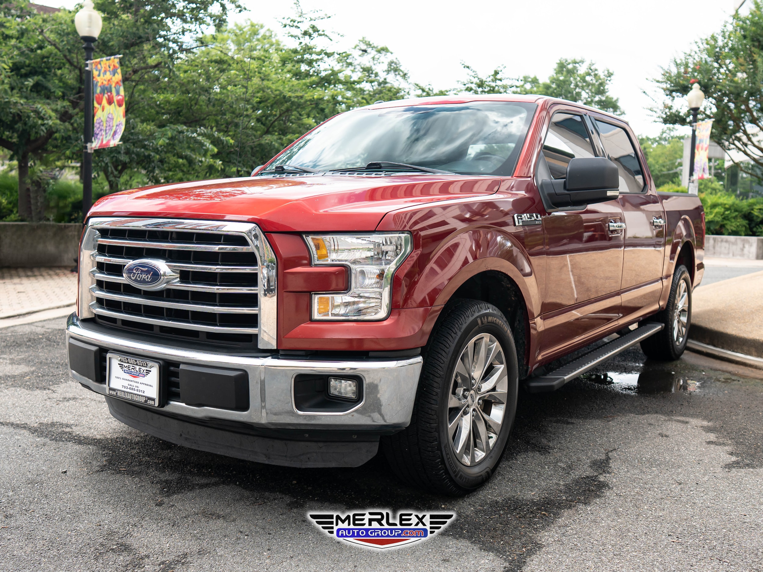 2015 Ford F-150 XLT Image 1 of 49