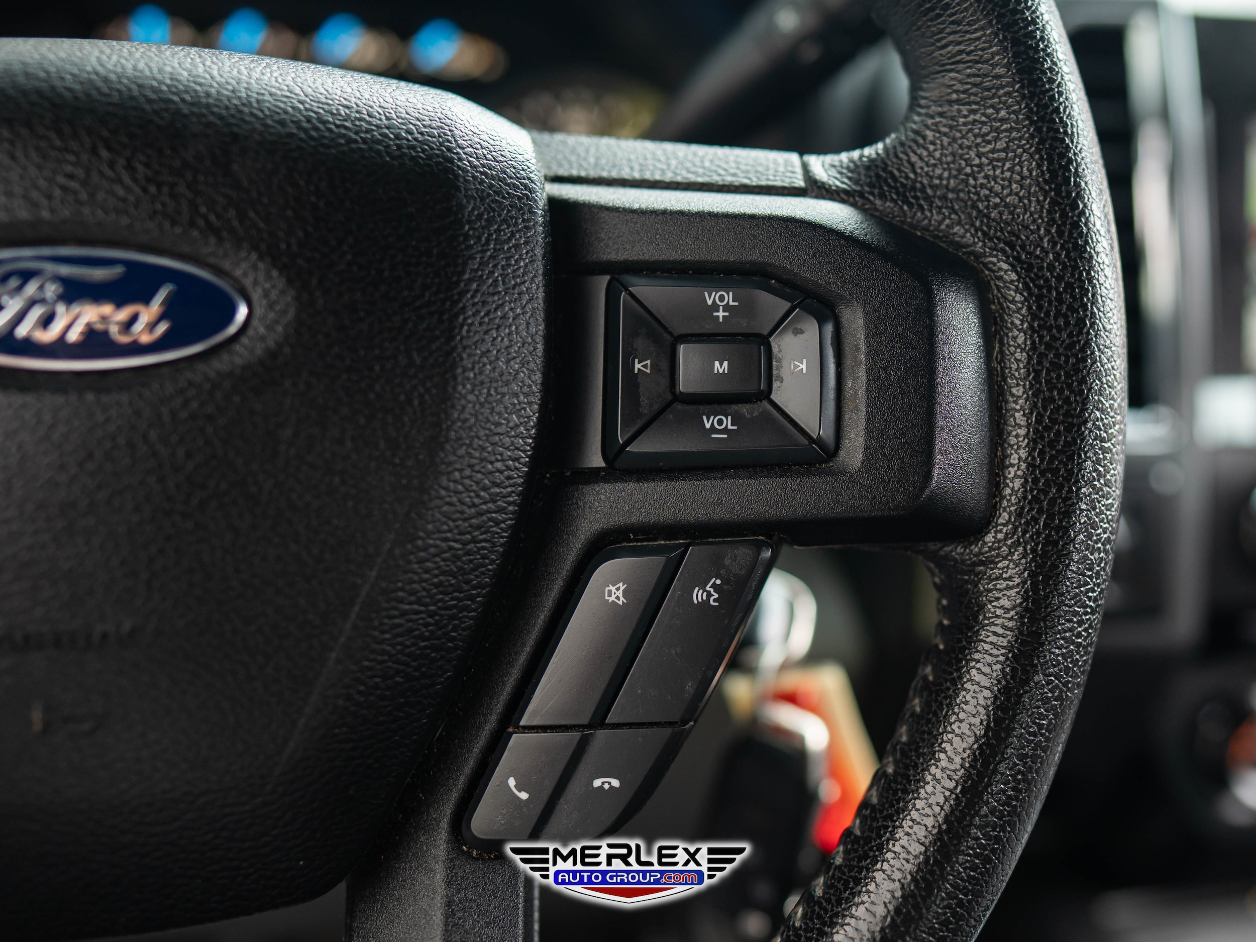 2015 Ford F-150 XLT Image 34 of 49