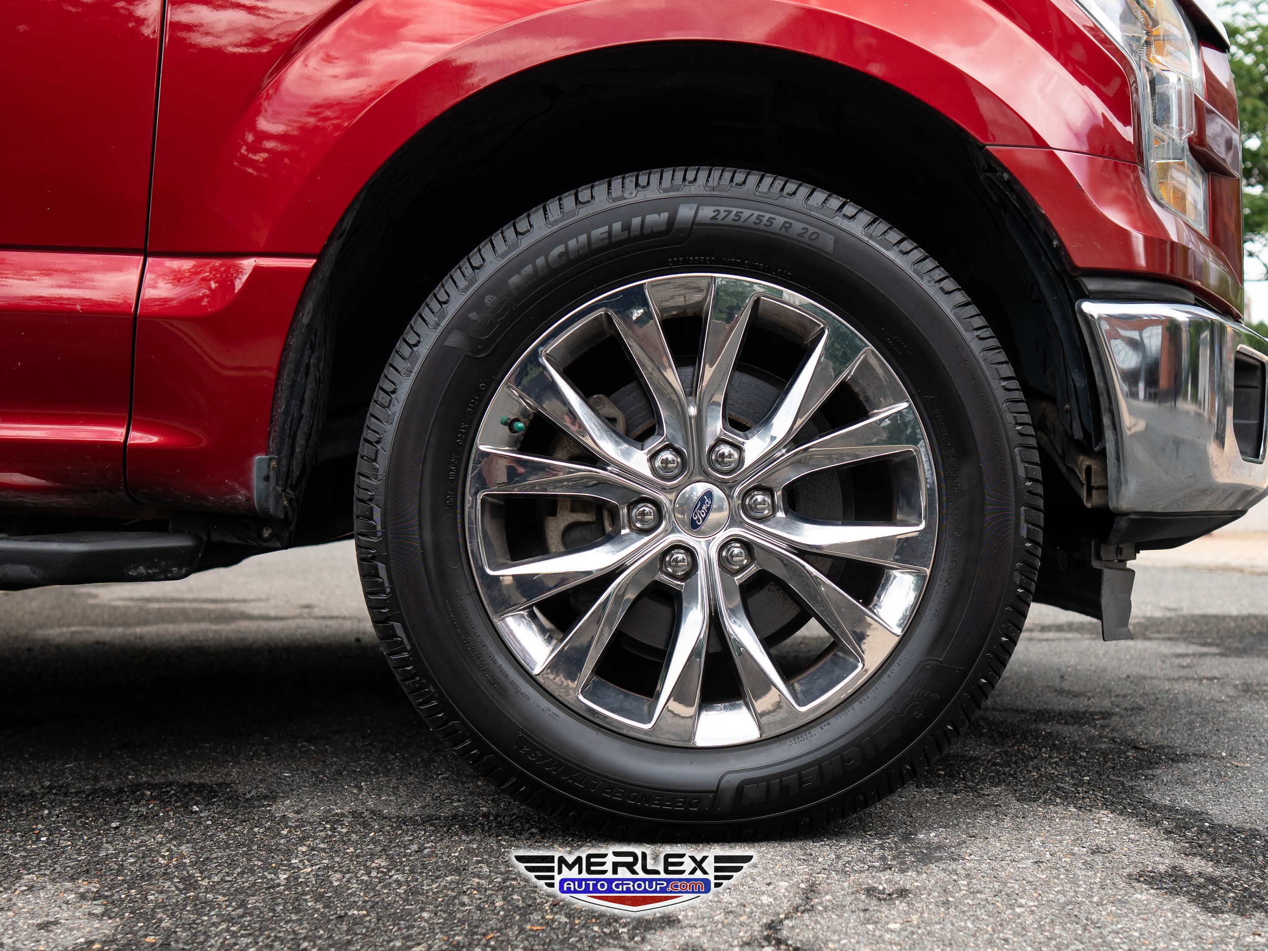 2015 Ford F-150 XLT Image 9 of 49