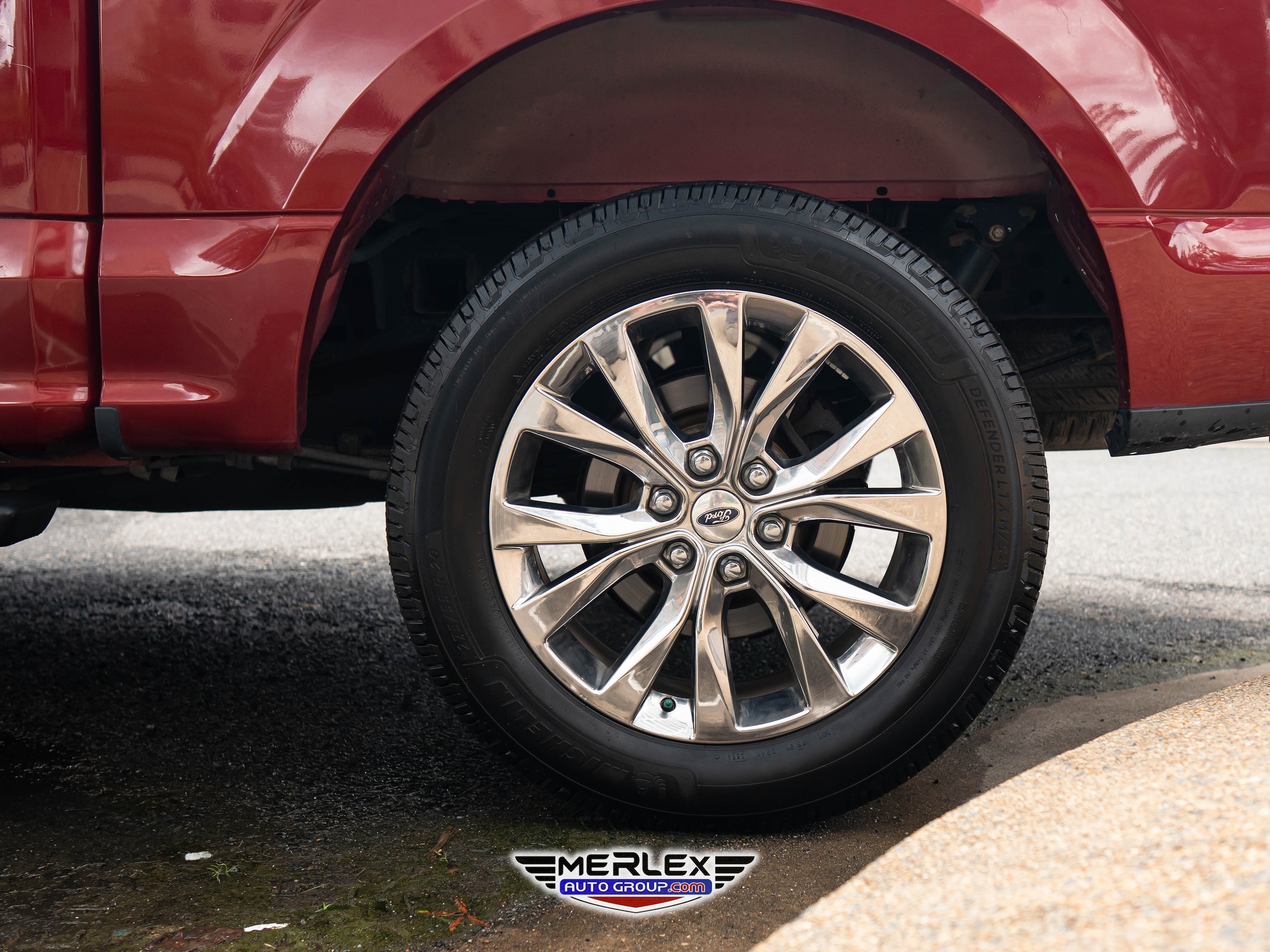 2015 Ford F-150 XLT Image 8 of 49