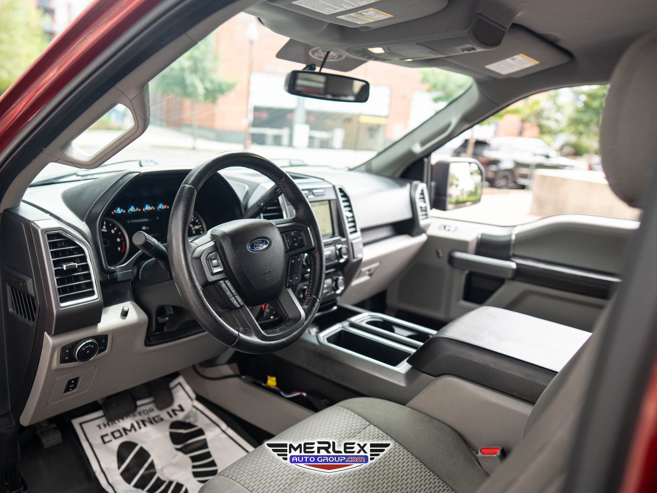 2015 Ford F-150 XLT Image 21 of 49