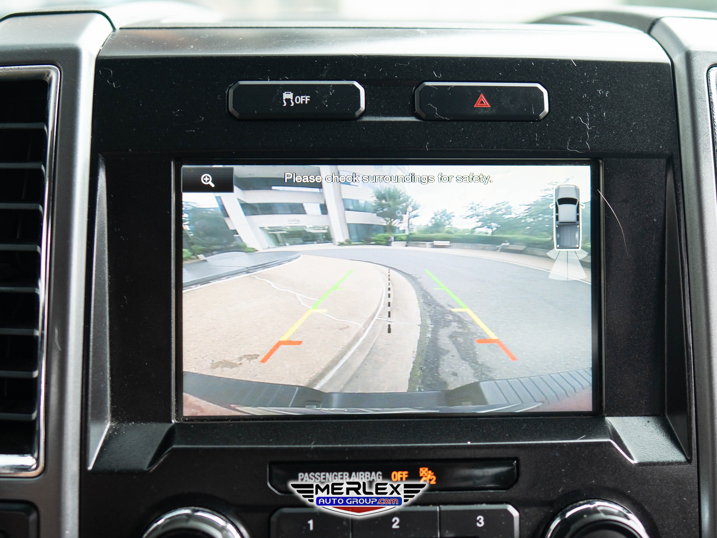 2015 Ford F-150 XLT Image 27 of 49