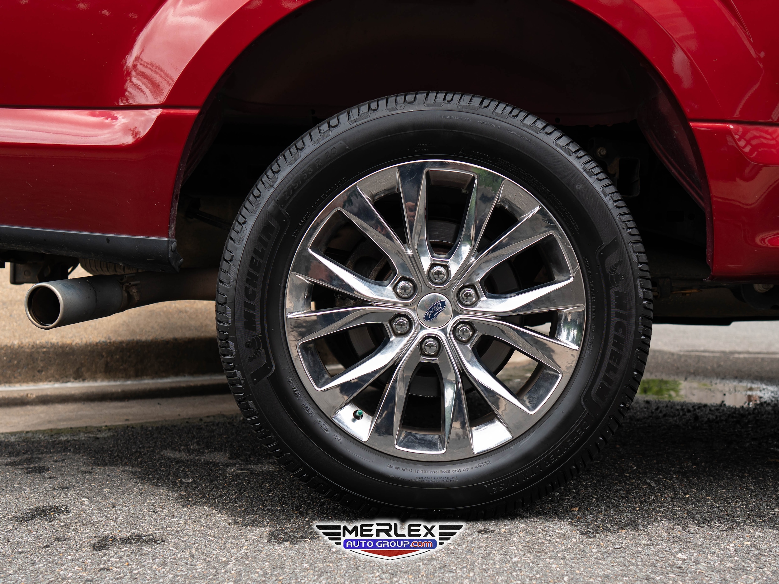 2015 Ford F-150 XLT Image 11 of 49