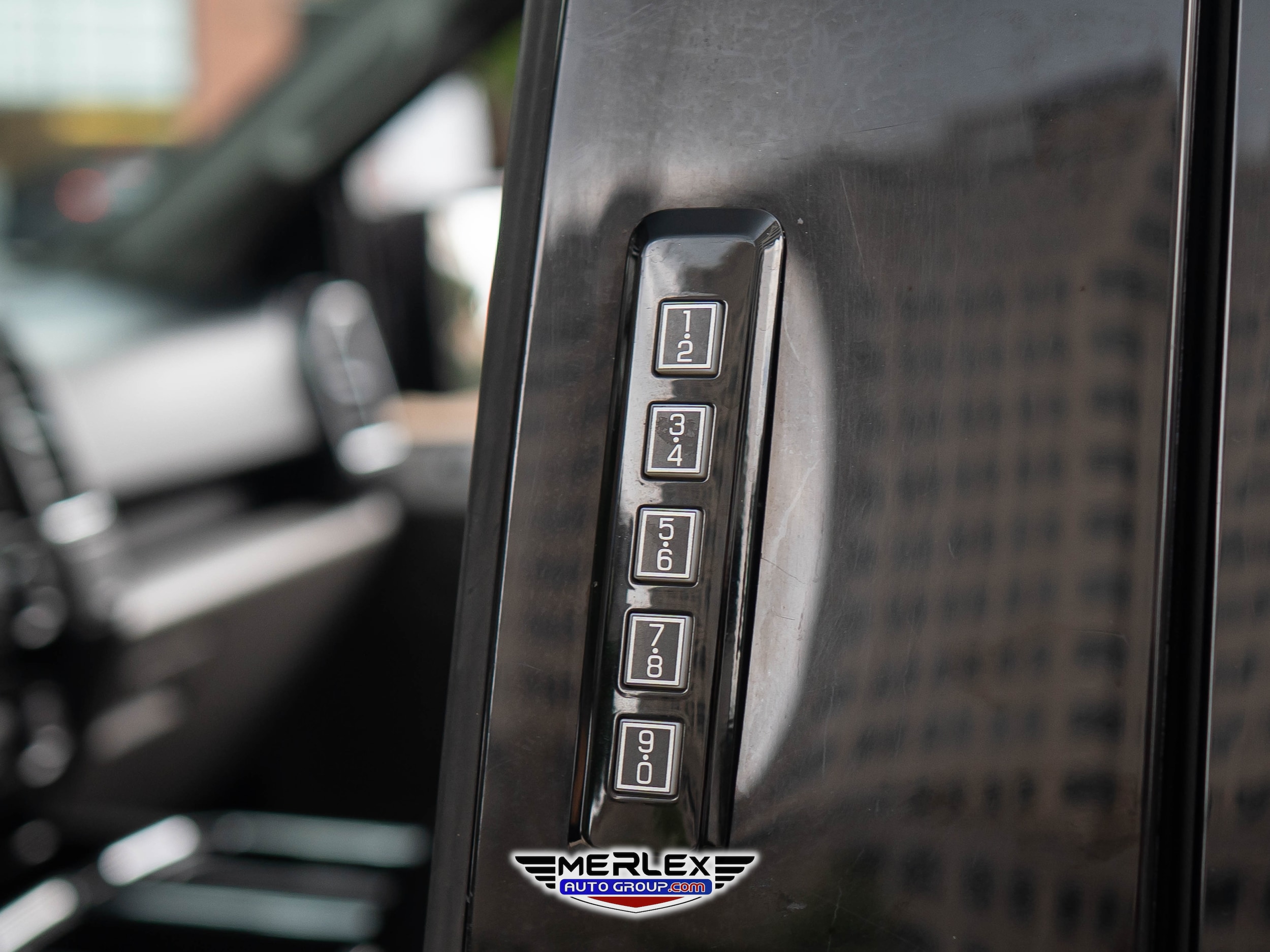 2015 Ford F-150 XLT Image 35 of 49