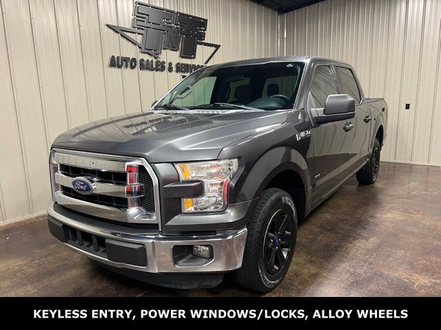 2015 Ford F-150 XLT Image 2 of 38