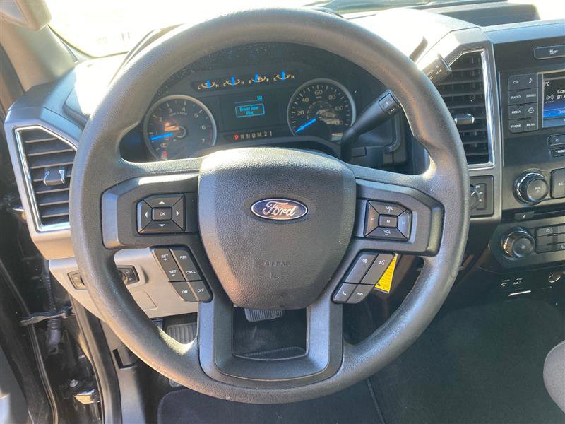 Vehicle image 7 of 17