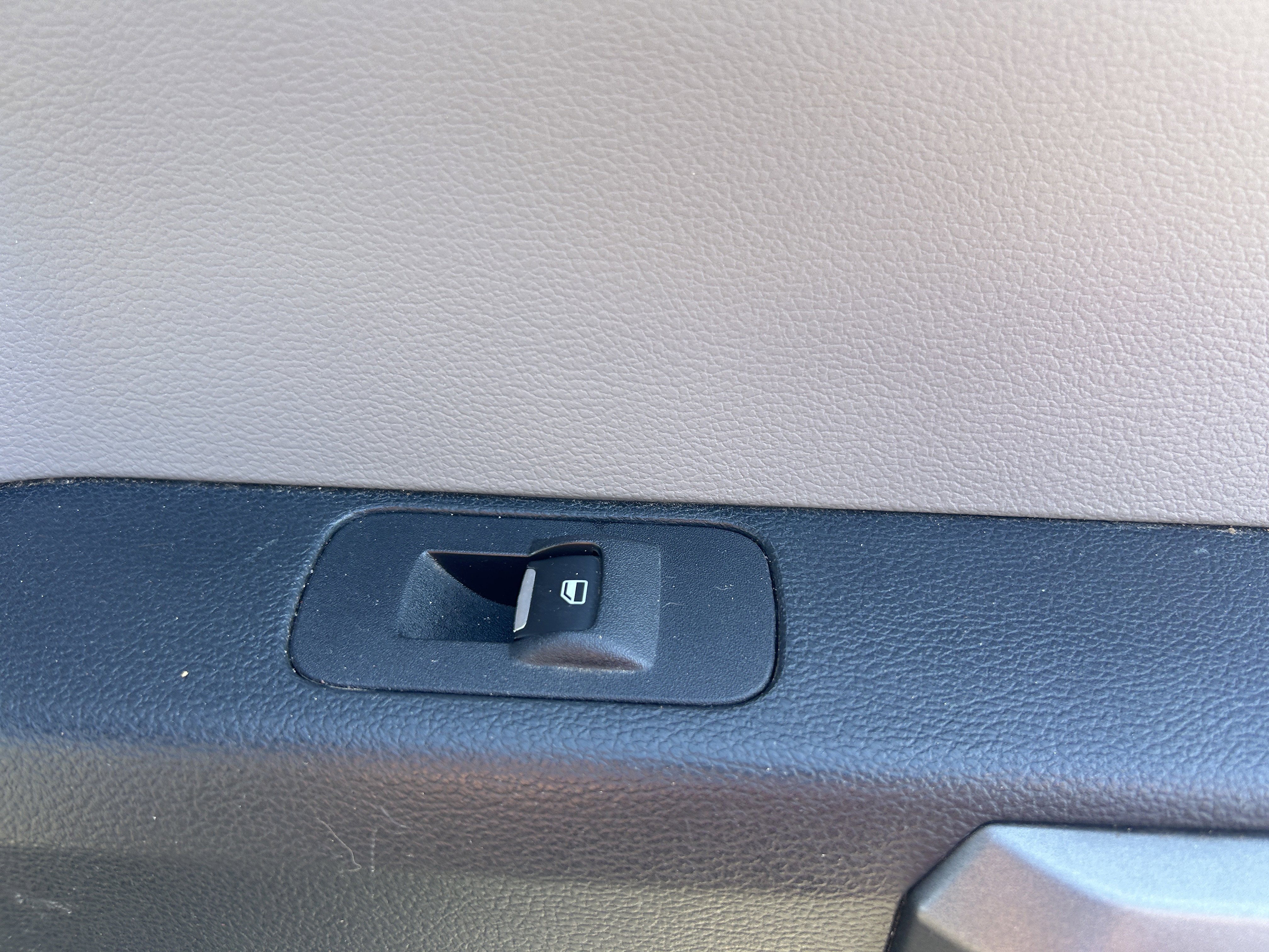 2015 Ford F-150 XLT Image 36 of 44