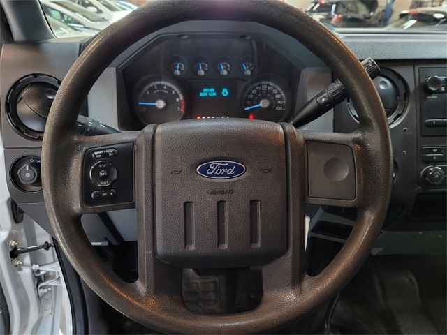 Vehicle image 11 of 26