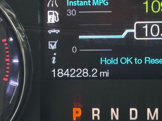 2015 Ford F-350 Lariat Image 20 of 43